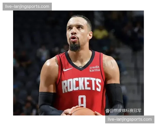 太阳球员狄龙走步漏判未影响赛果，双方教练保持罕见沉默