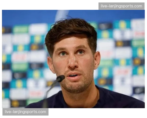 曼城斯通斯小腿伤势出战成疑 防线轮换需调整